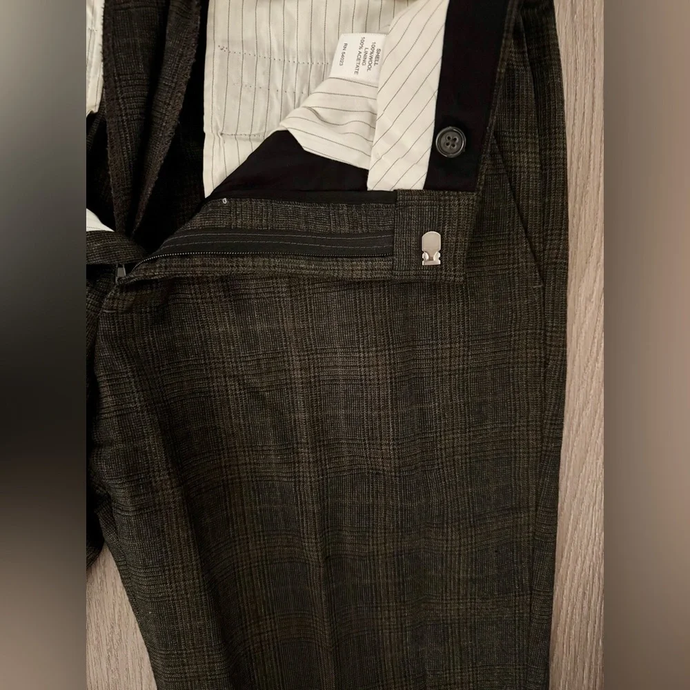 Banana Republic Straight Fit Wool Pants in Charcoal Plaid